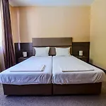 Relax Aparthotel