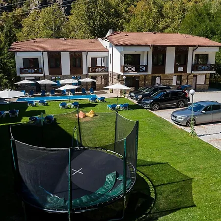 Relax Aparthotel